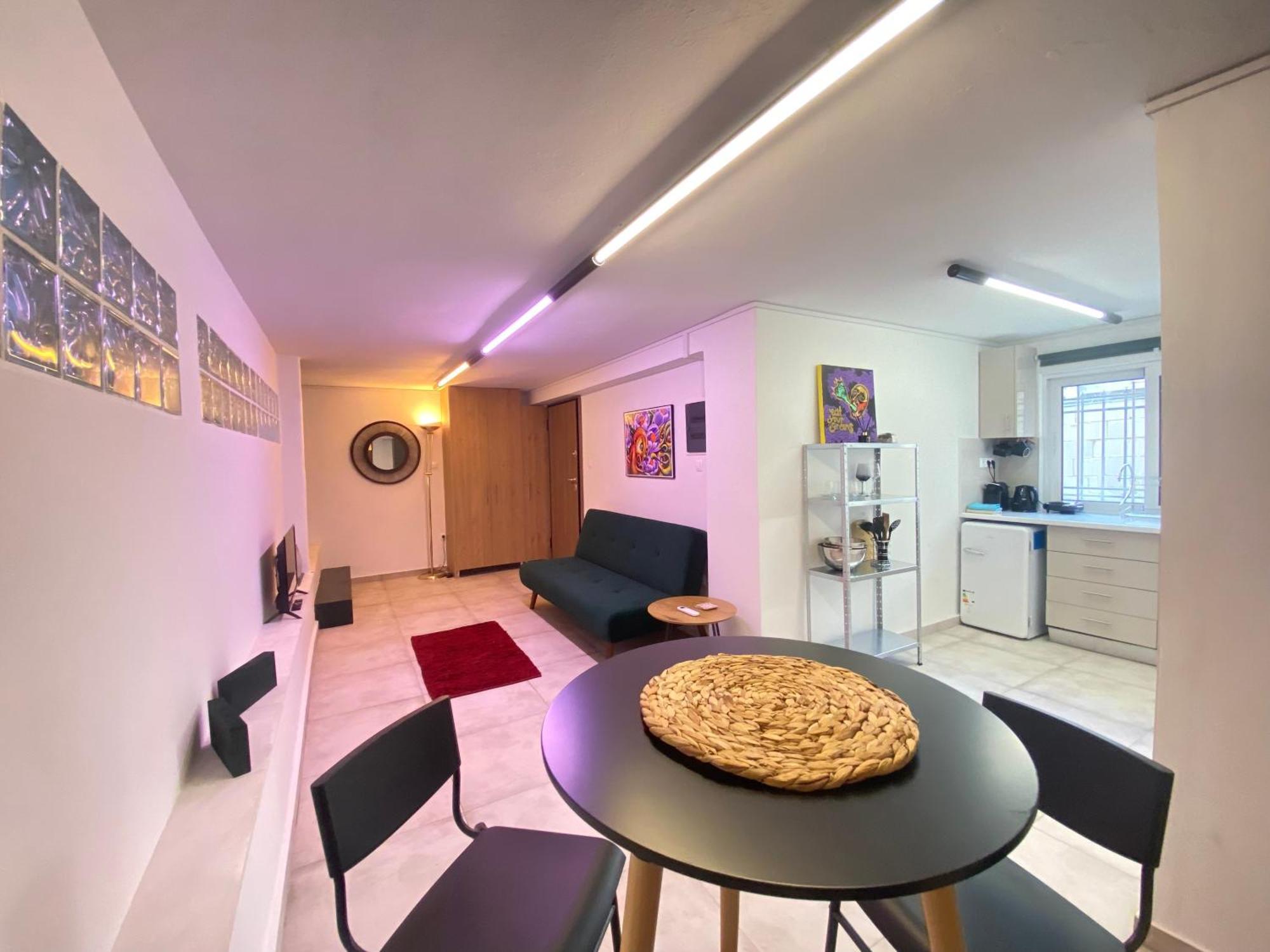 Silk Mill Metaxourgeio, Athens Centreアパートメント エクステリア 写真